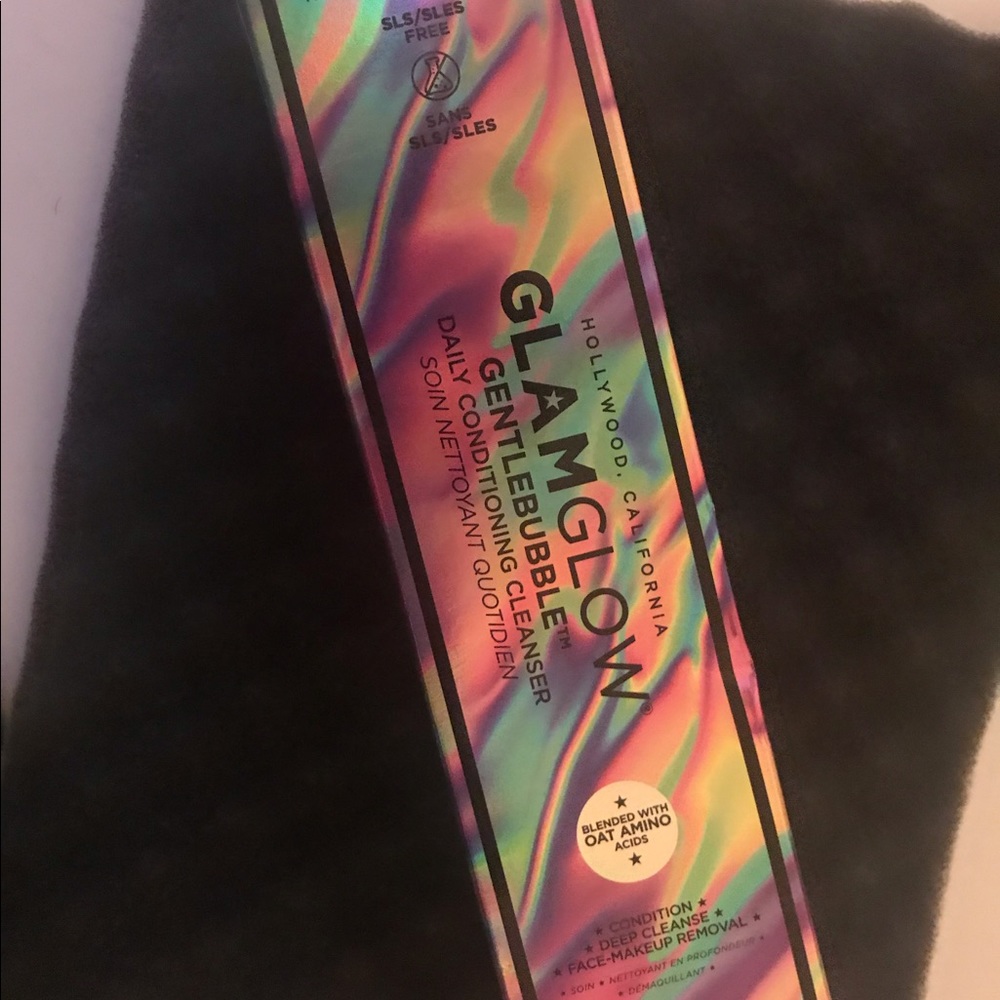 GlamGlow